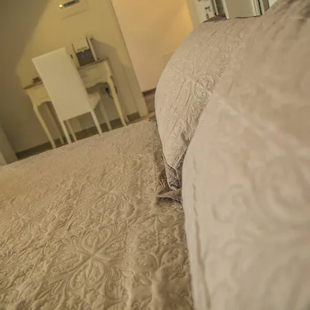 Le Stanze Di Leonardo Guest house *